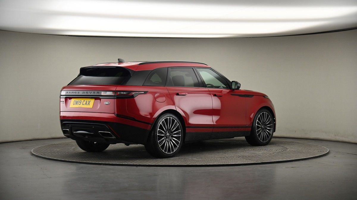 More views of Land Rover Range Rover Velar