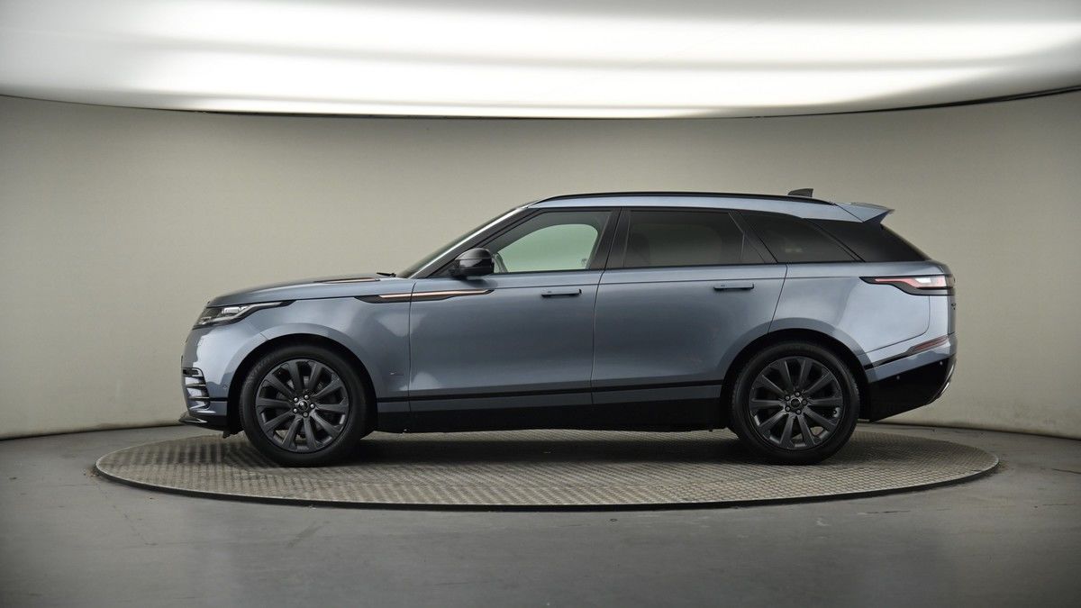 Land Rover Range Rover Velar Image 19