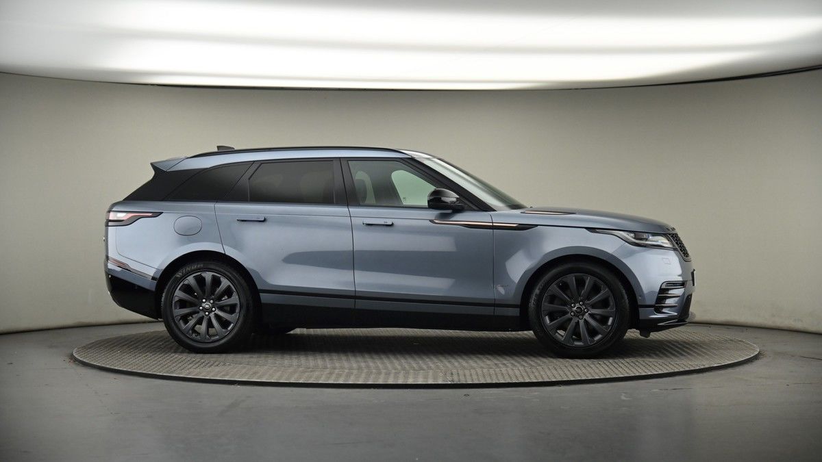 More views of Land Rover Range Rover Velar