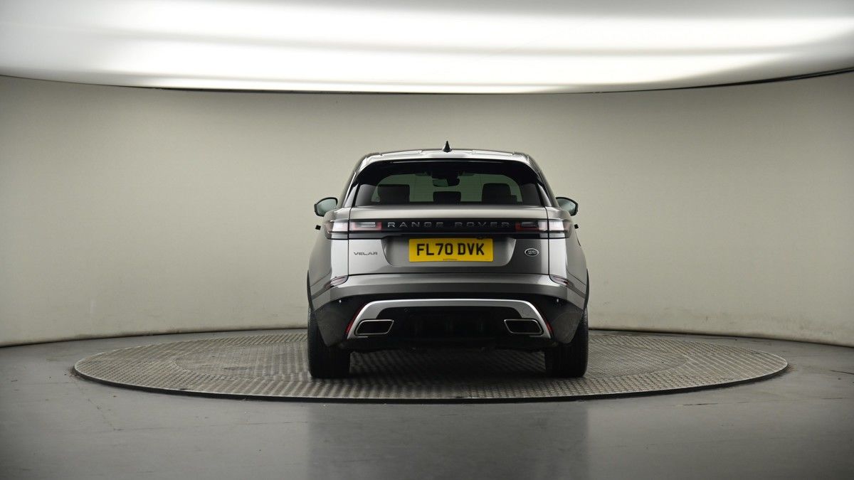 Land Rover Range Rover Velar Image 17