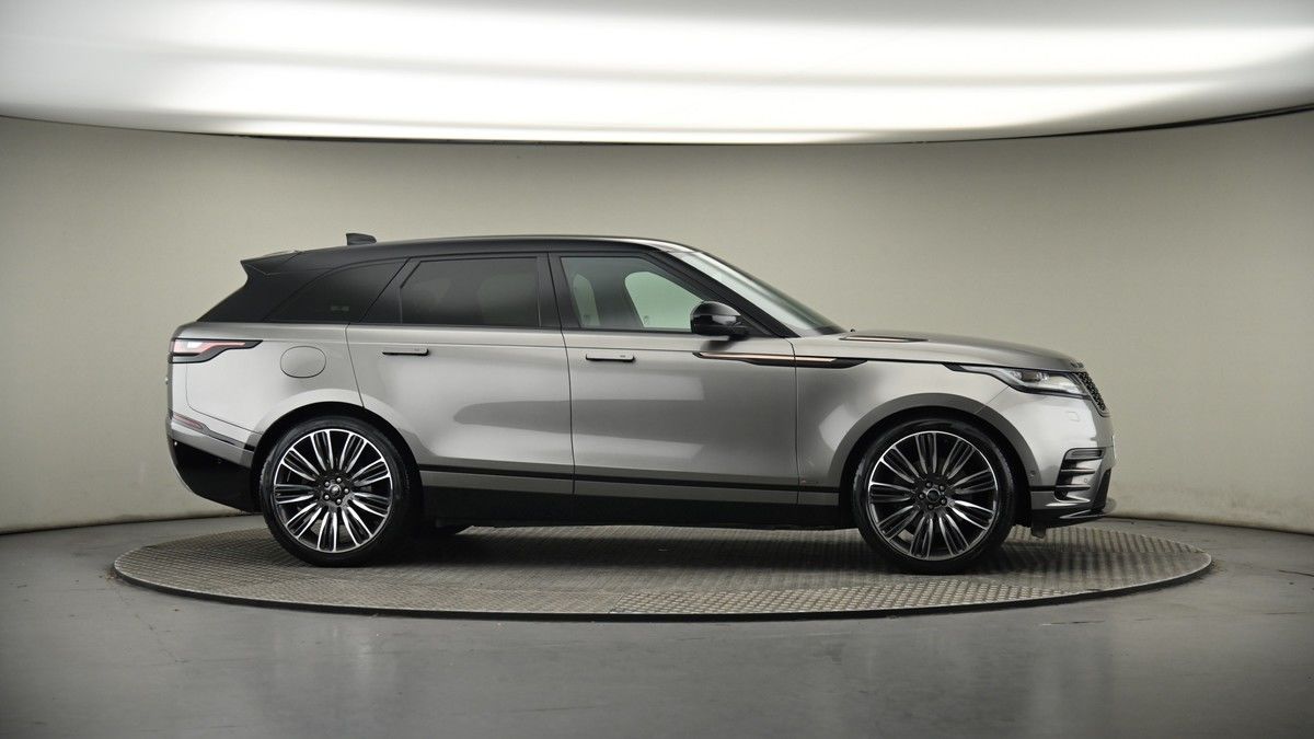 More views of Land Rover Range Rover Velar