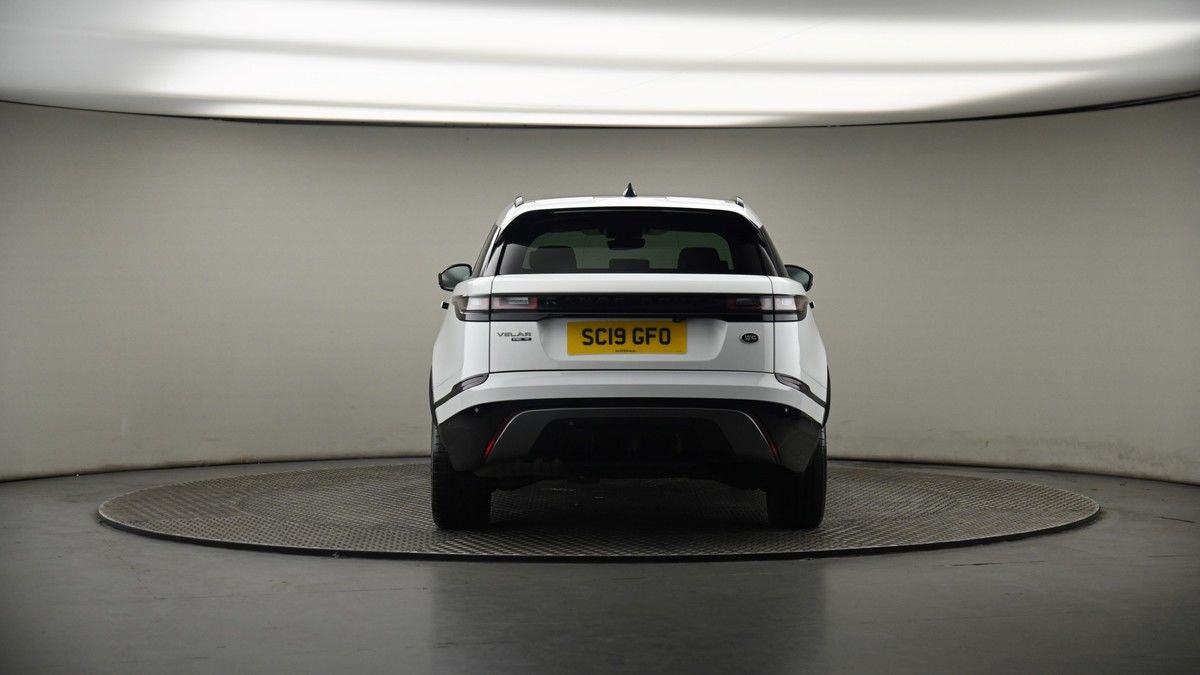 Land Rover Range Rover Velar Image 17