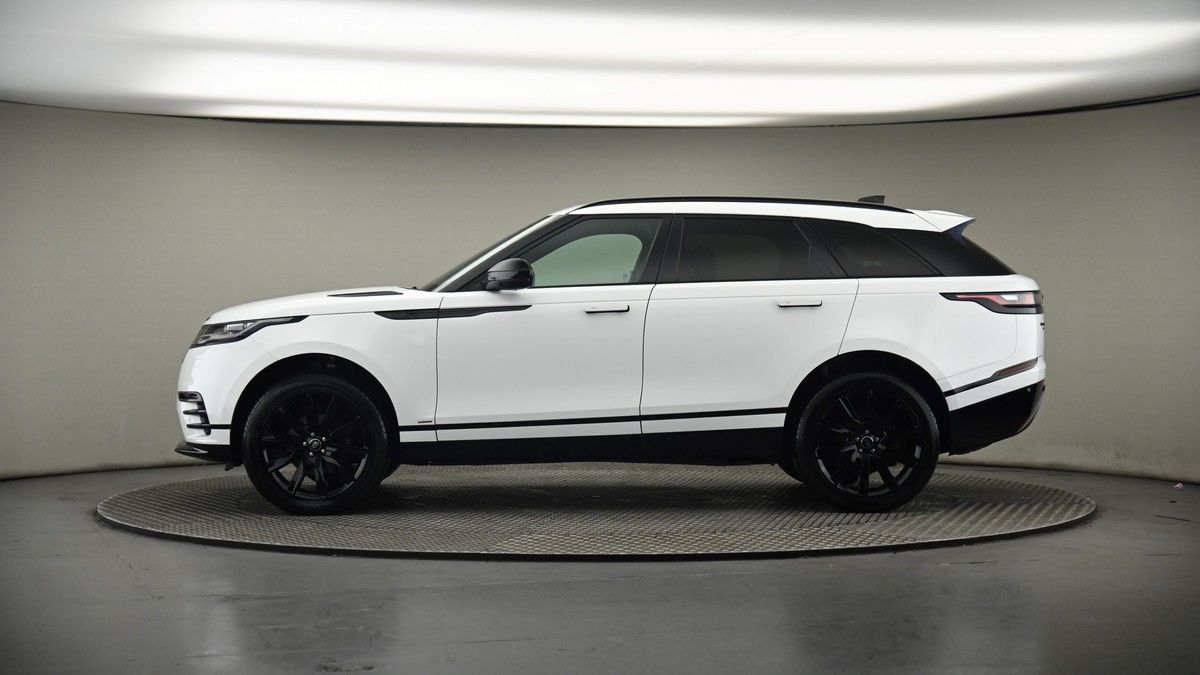 Land Rover Range Rover Velar Image 19