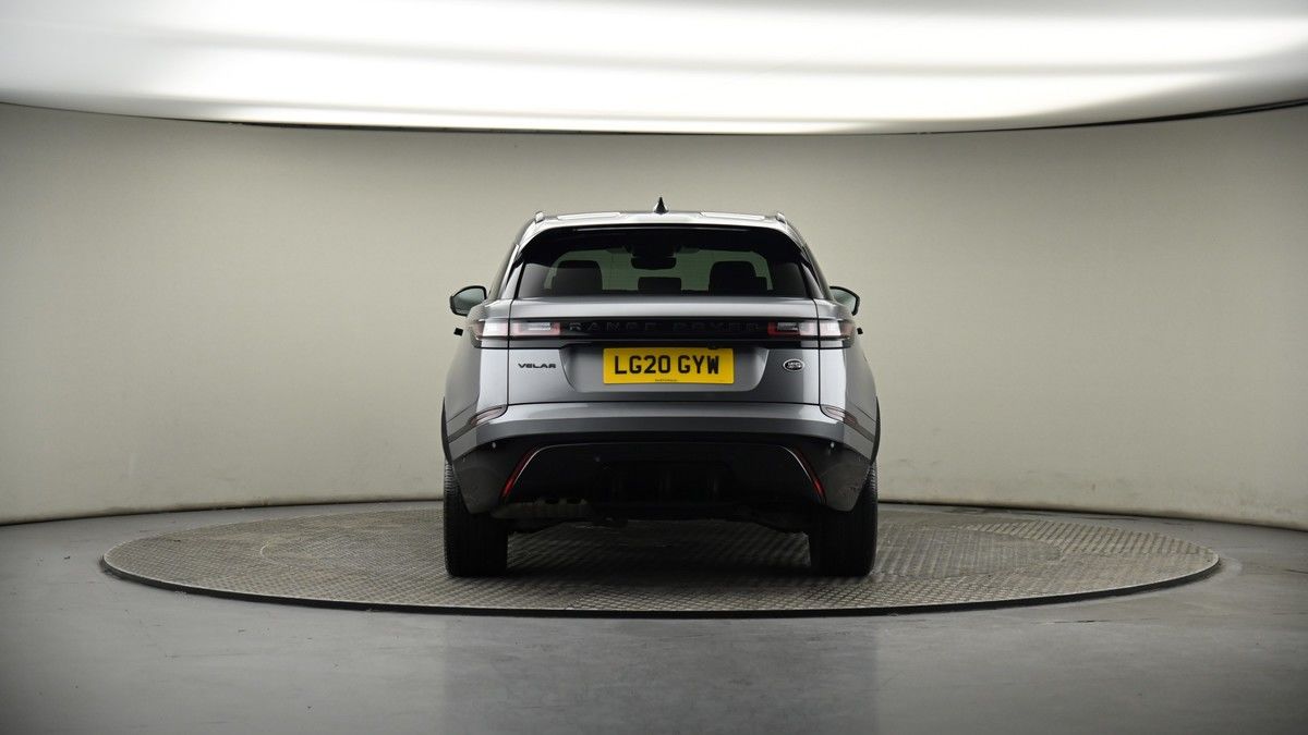 Land Rover Range Rover Velar Image 17