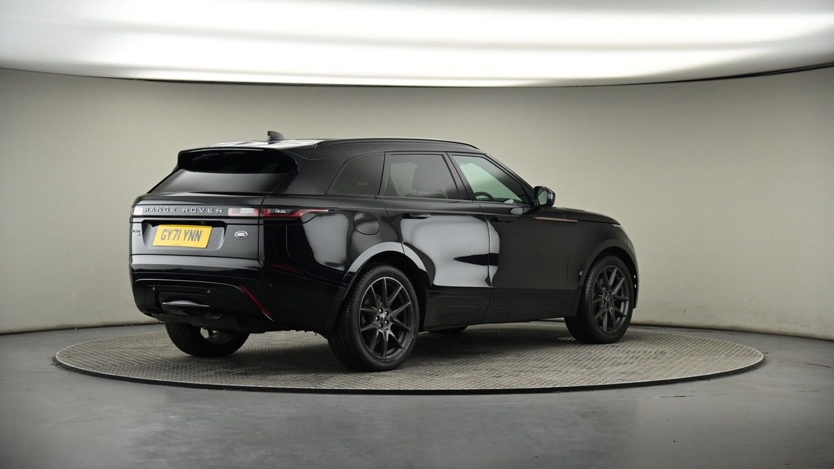 More views of Land Rover Range Rover Velar