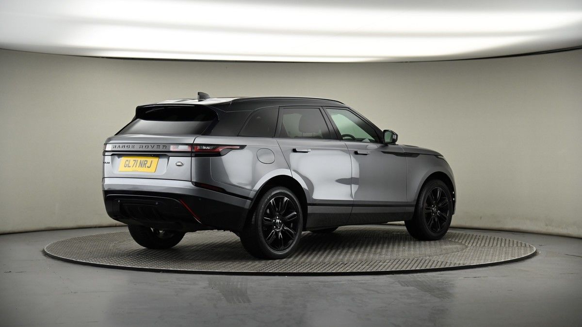 Land Rover Range Rover Velar Image 7