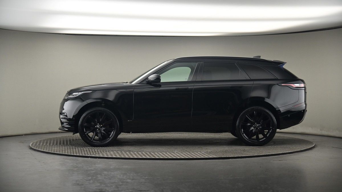 Land Rover Range Rover Velar Image 19