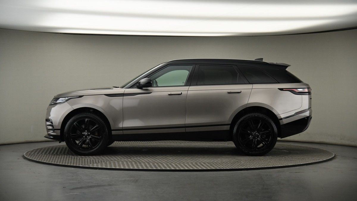 Land Rover Range Rover Velar Image 19