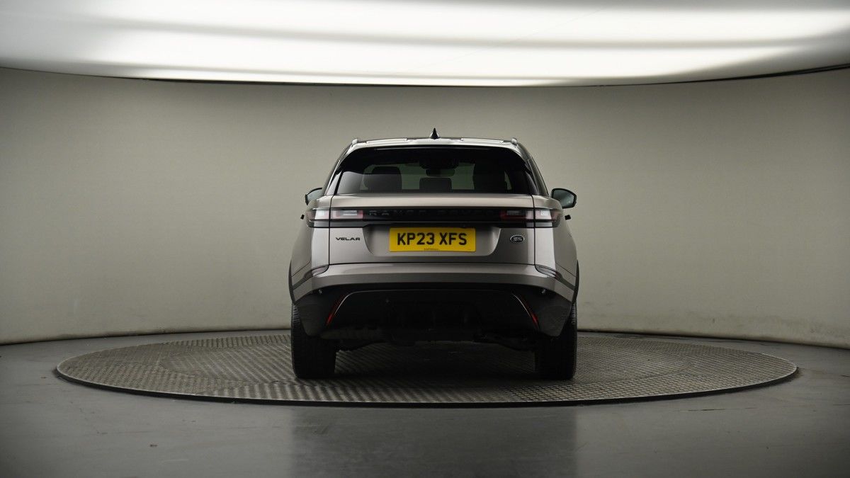 Land Rover Range Rover Velar Image 17