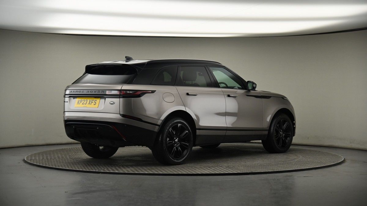 Land Rover Range Rover Velar Image 7