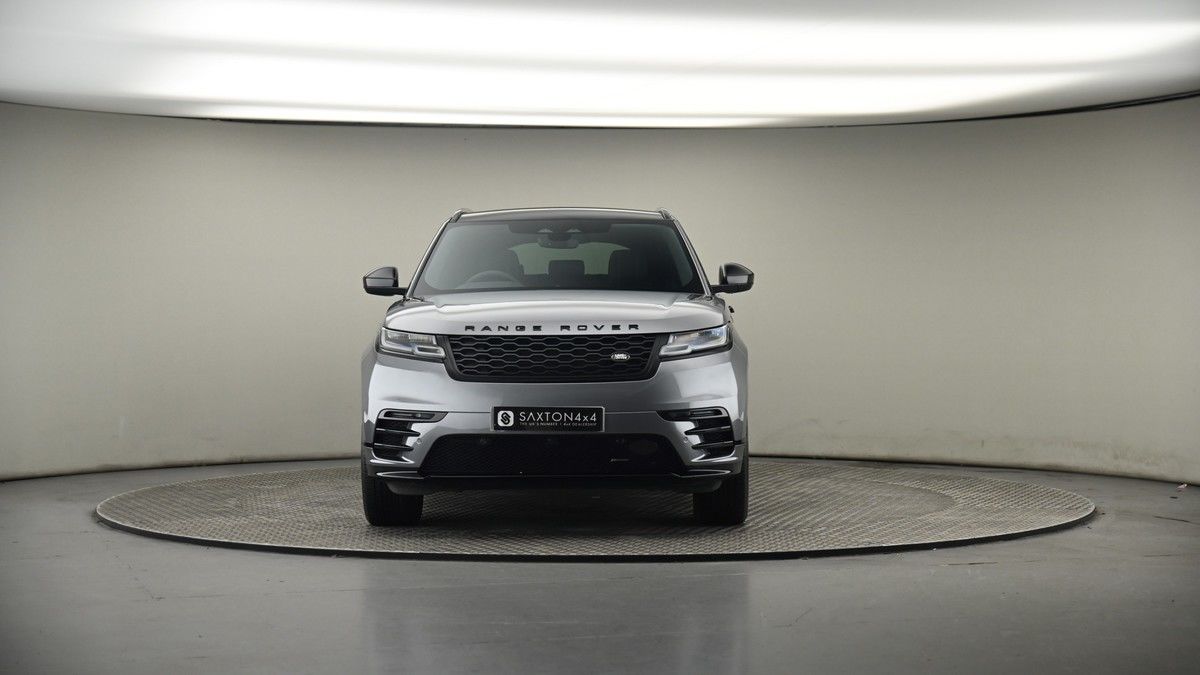 Land Rover Range Rover Velar Image 18