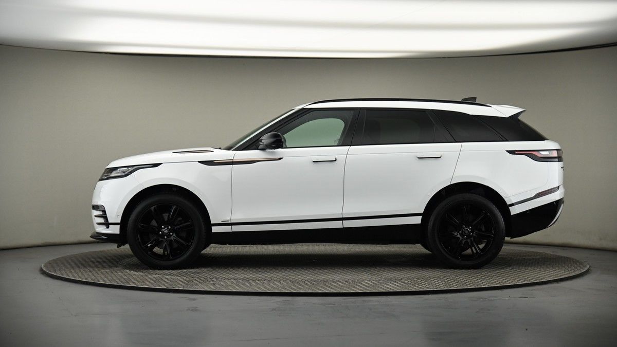 Land Rover Range Rover Velar Image 19