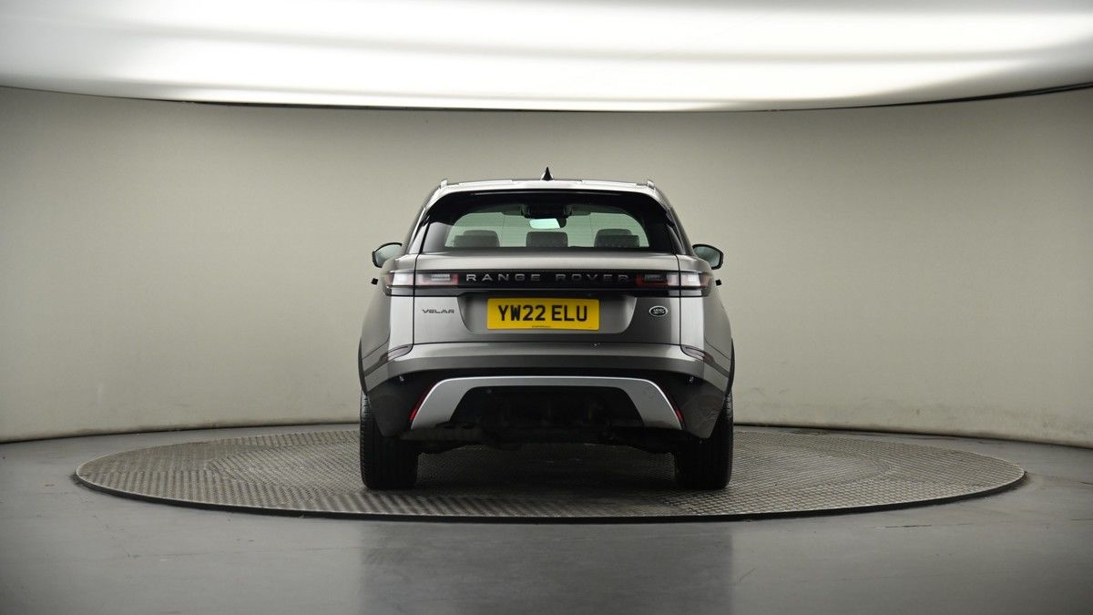 Land Rover Range Rover Velar Image 17