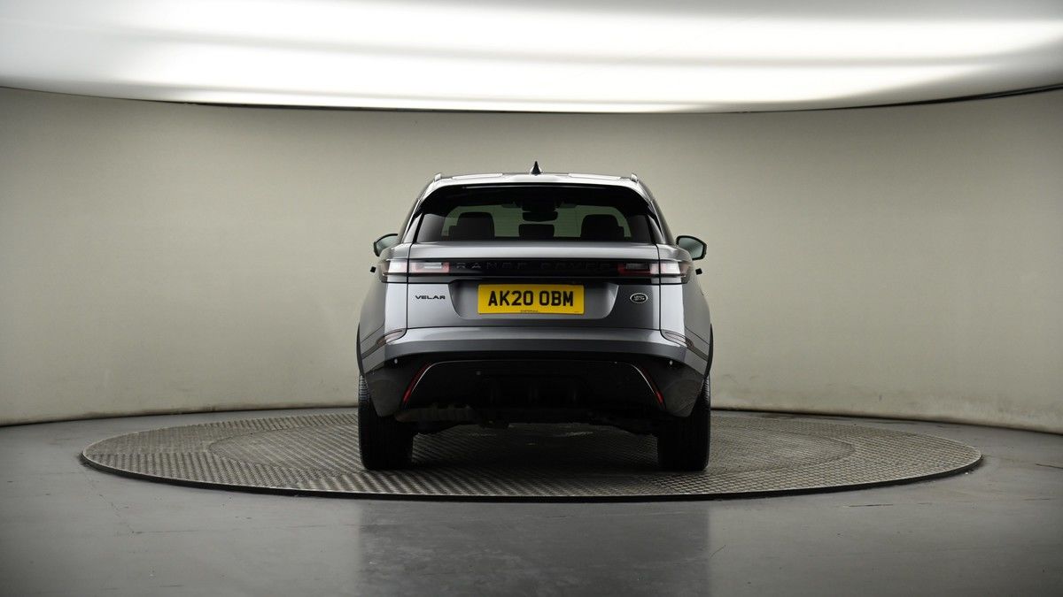 Land Rover Range Rover Velar Image 17