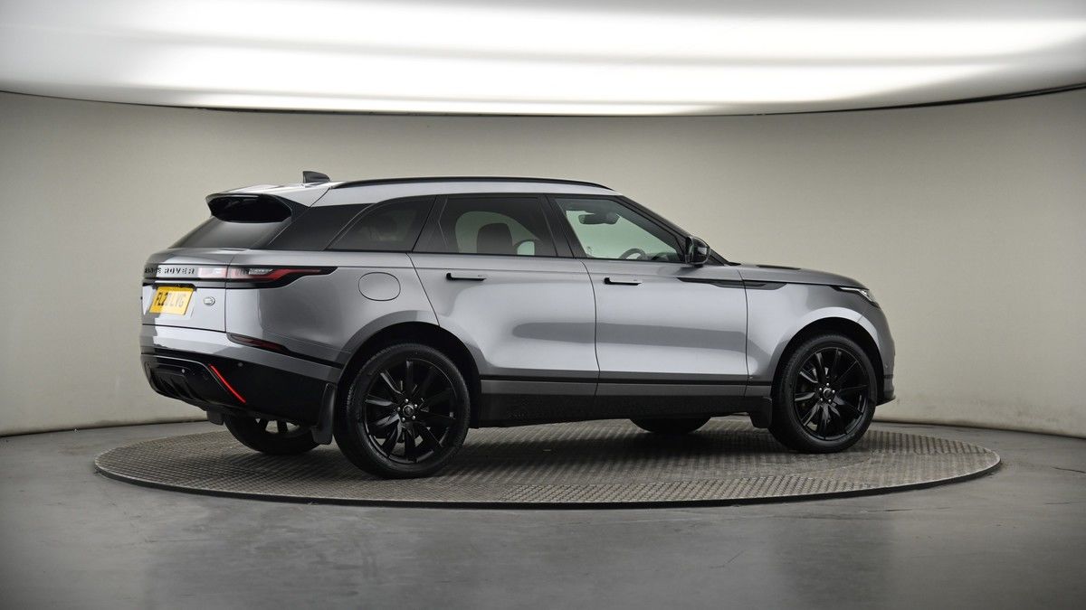 More views of Land Rover Range Rover Velar