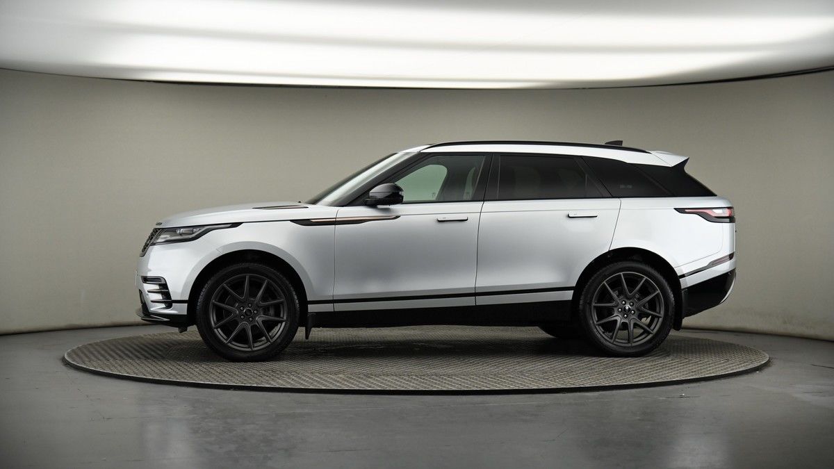 More views of Land Rover Range Rover Velar