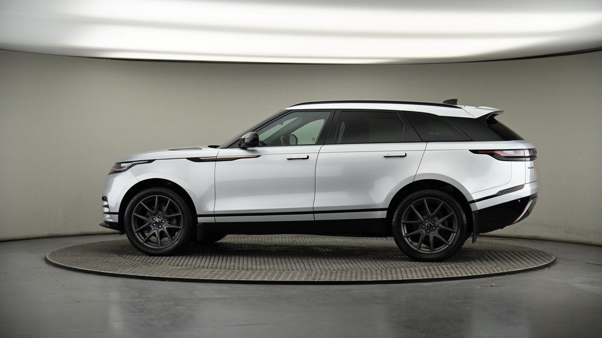 More views of Land Rover Range Rover Velar