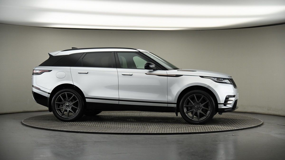 More views of Land Rover Range Rover Velar