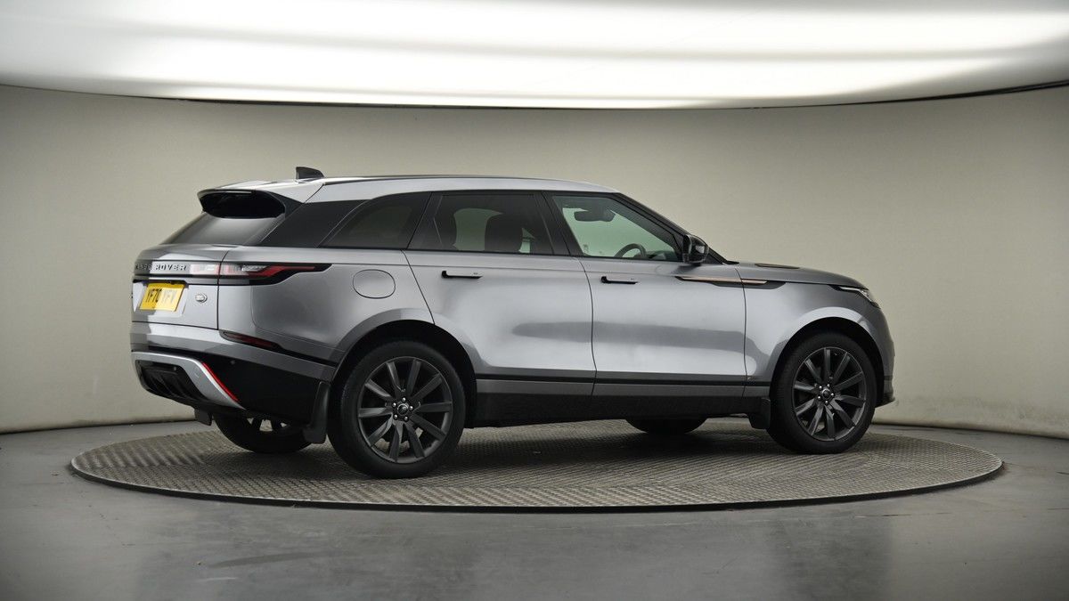 More views of Land Rover Range Rover Velar