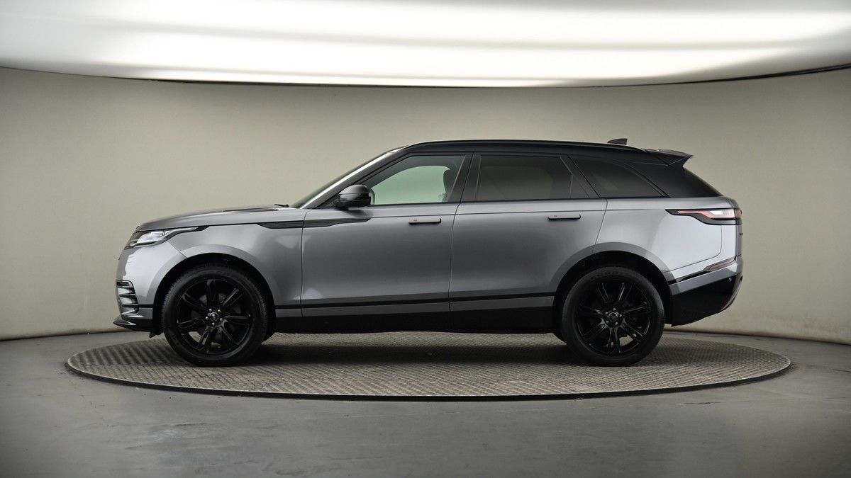 Land Rover Range Rover Velar Image 19