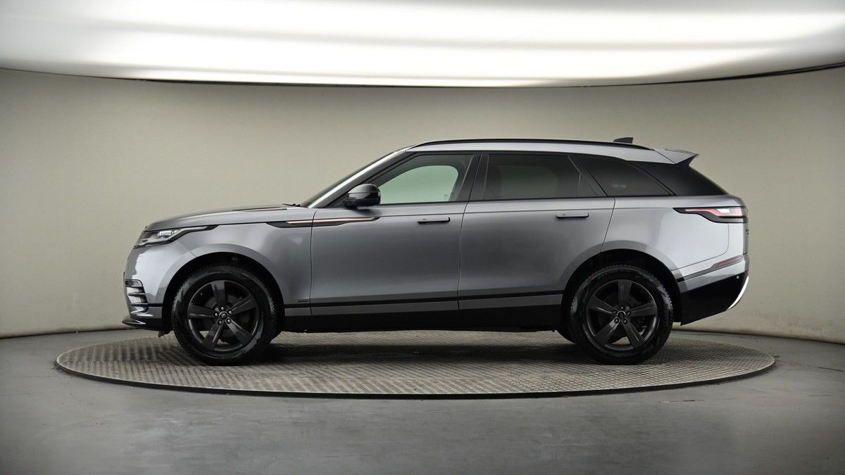 Land Rover Range Rover Velar Image 19