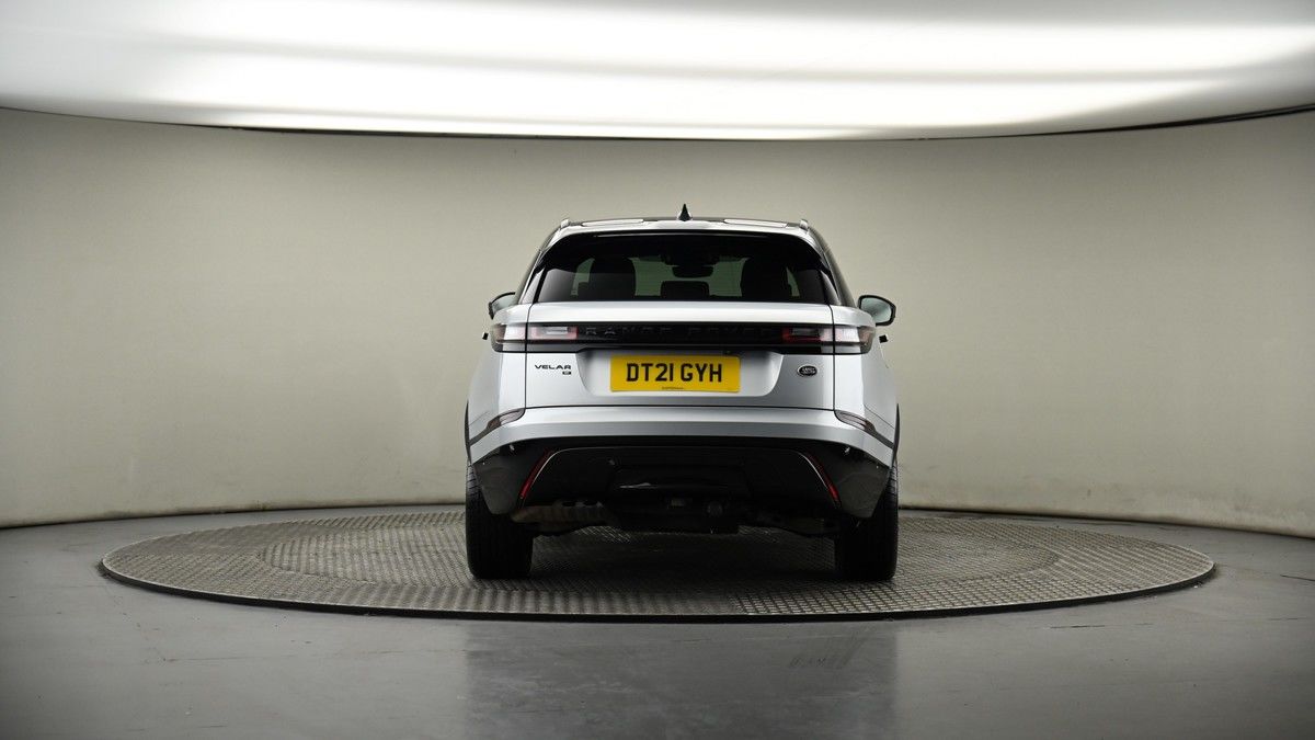 Land Rover Range Rover Velar Image 17