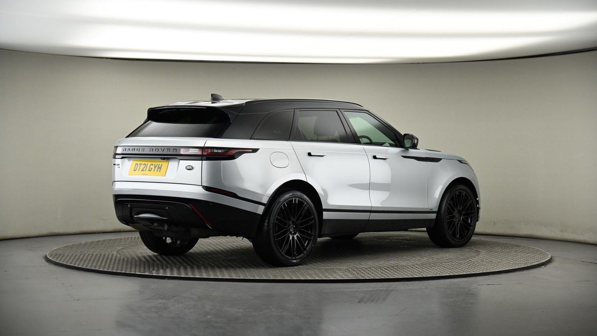 Land Rover Range Rover Velar Image 7