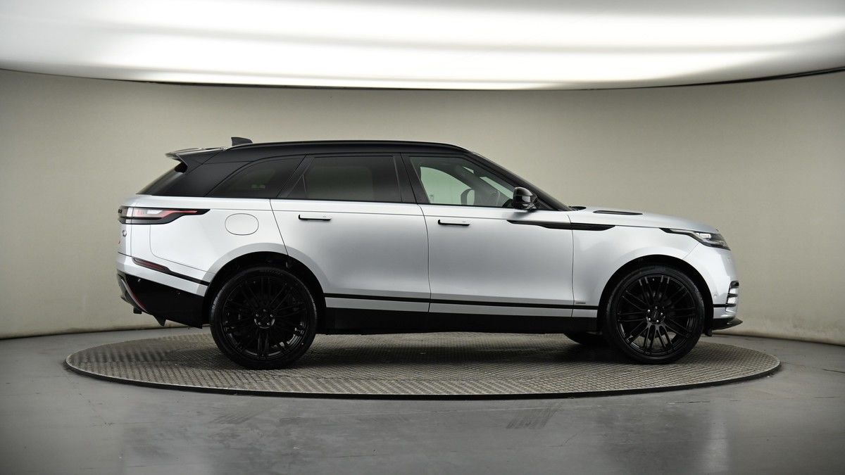 More views of Land Rover Range Rover Velar