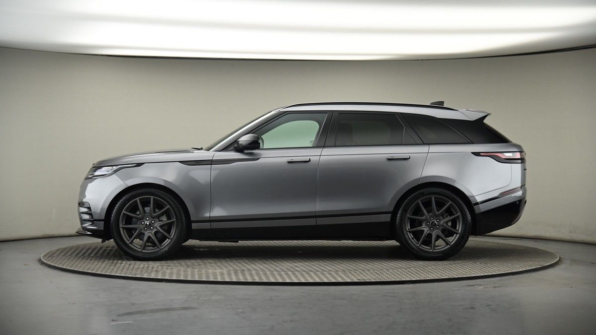 Land Rover Range Rover Velar Image 19