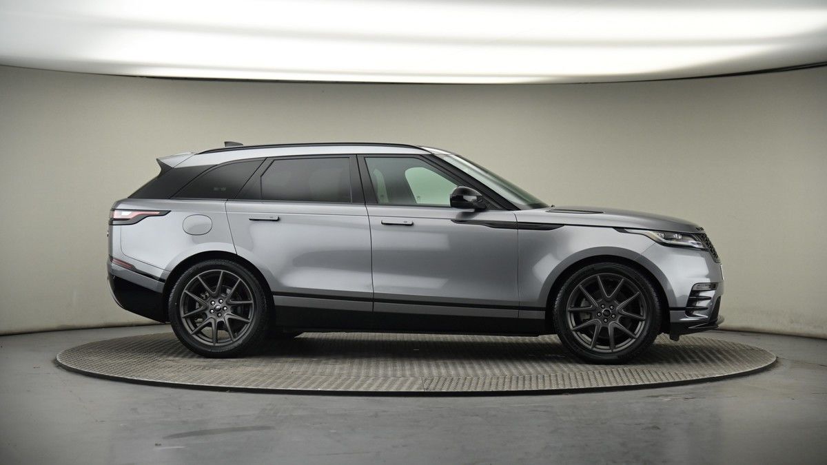 More views of Land Rover Range Rover Velar