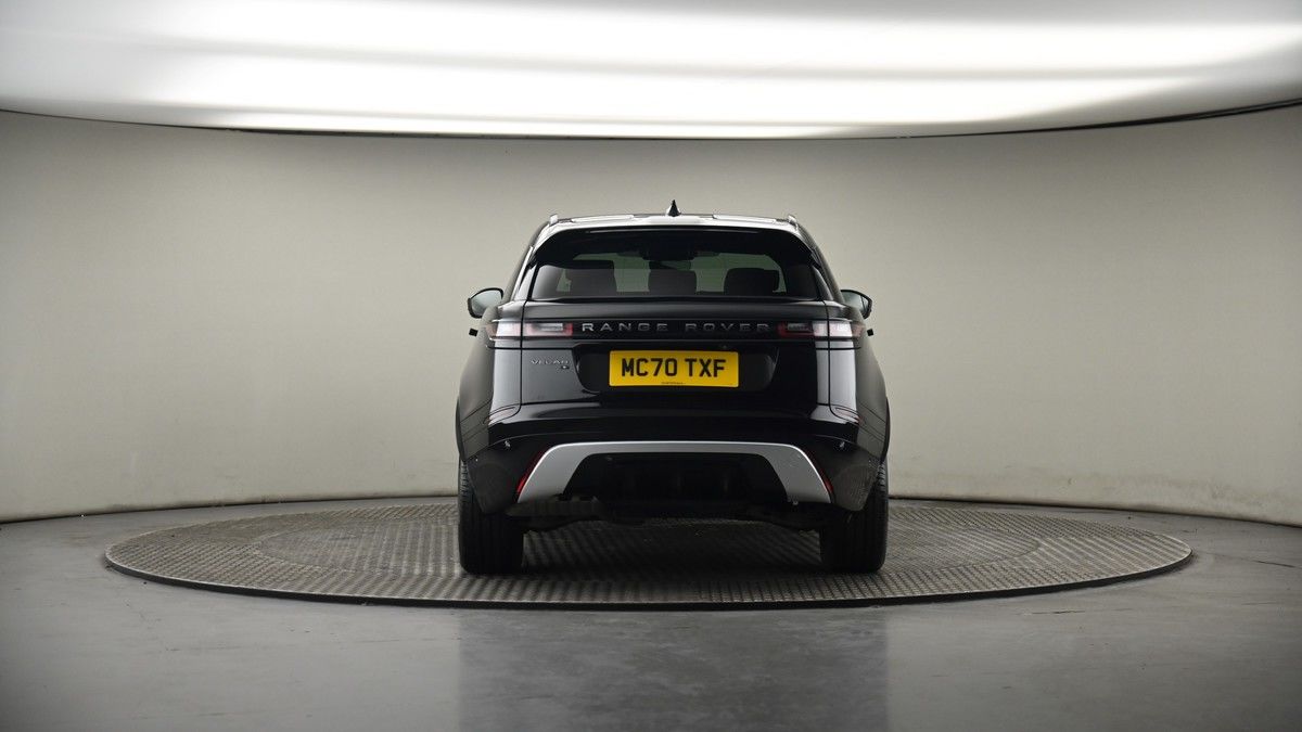 Land Rover Range Rover Velar Image 17