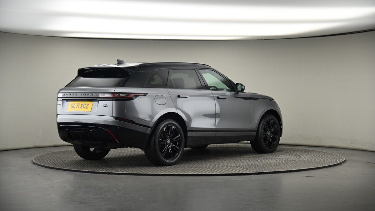 More views of Land Rover Range Rover Velar