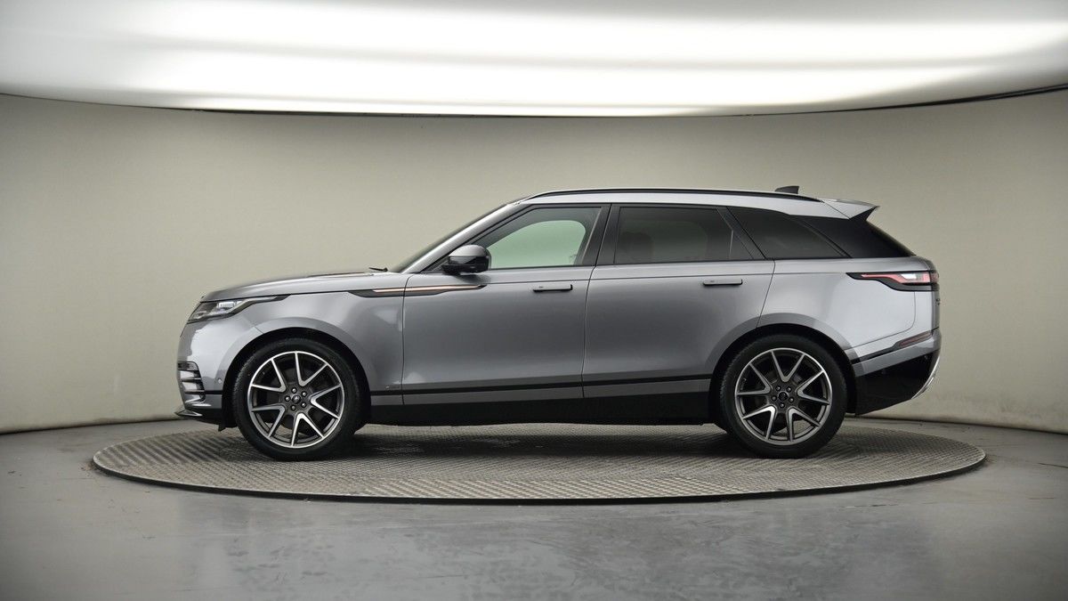 Land Rover Range Rover Velar Image 19