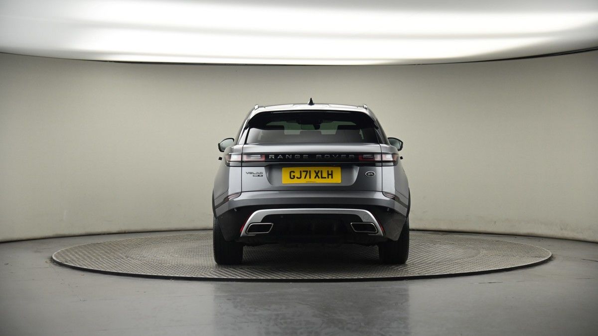 Land Rover Range Rover Velar Image 17