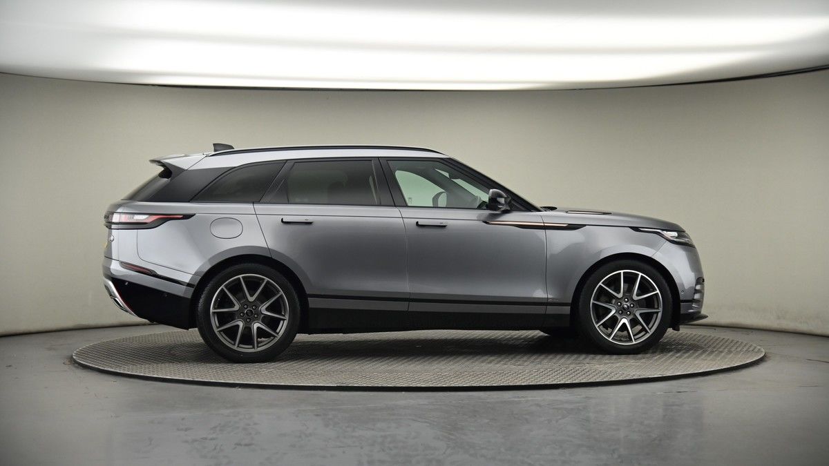 More views of Land Rover Range Rover Velar