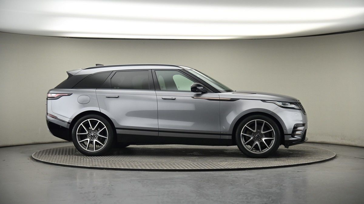 More views of Land Rover Range Rover Velar