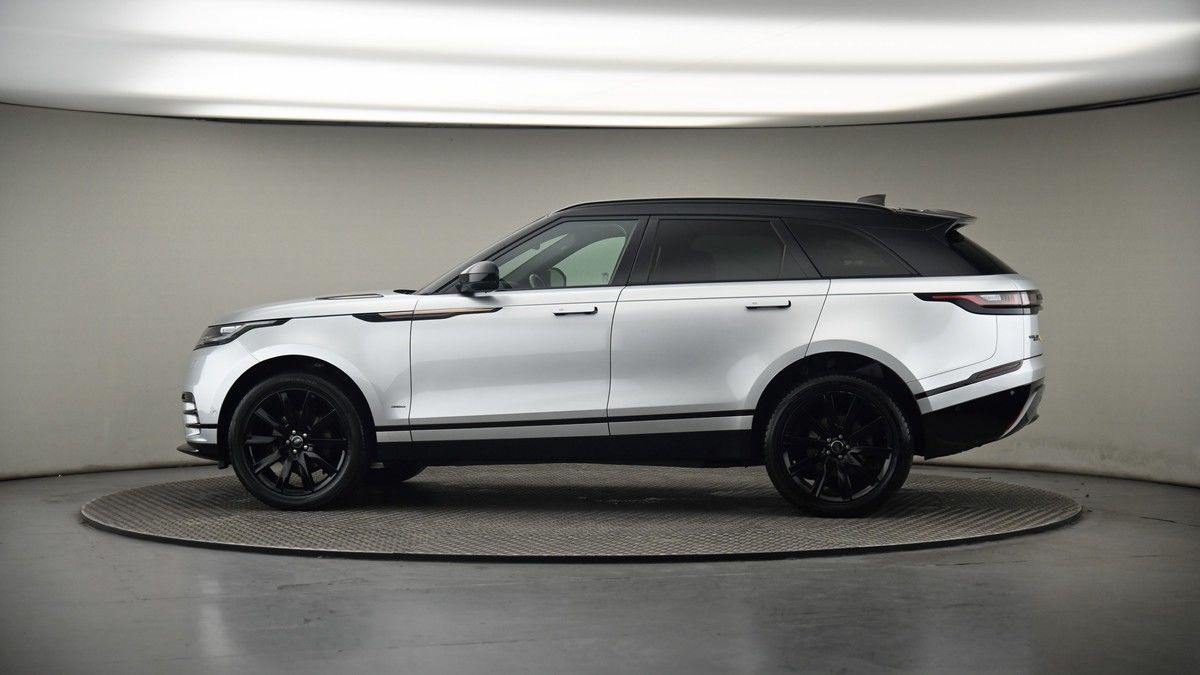 More views of Land Rover Range Rover Velar