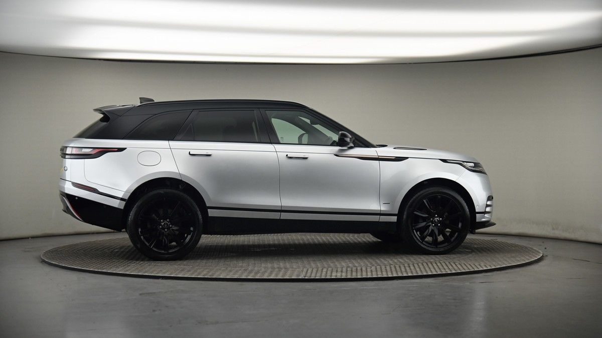 More views of Land Rover Range Rover Velar