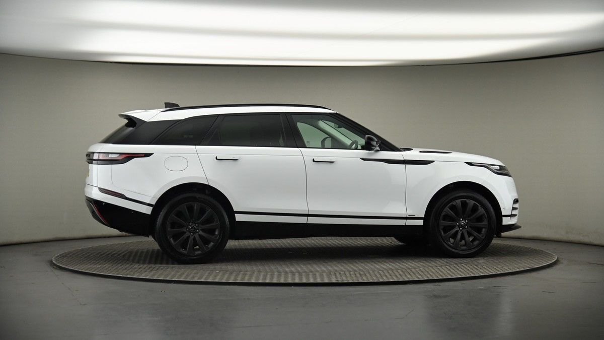 More views of Land Rover Range Rover Velar