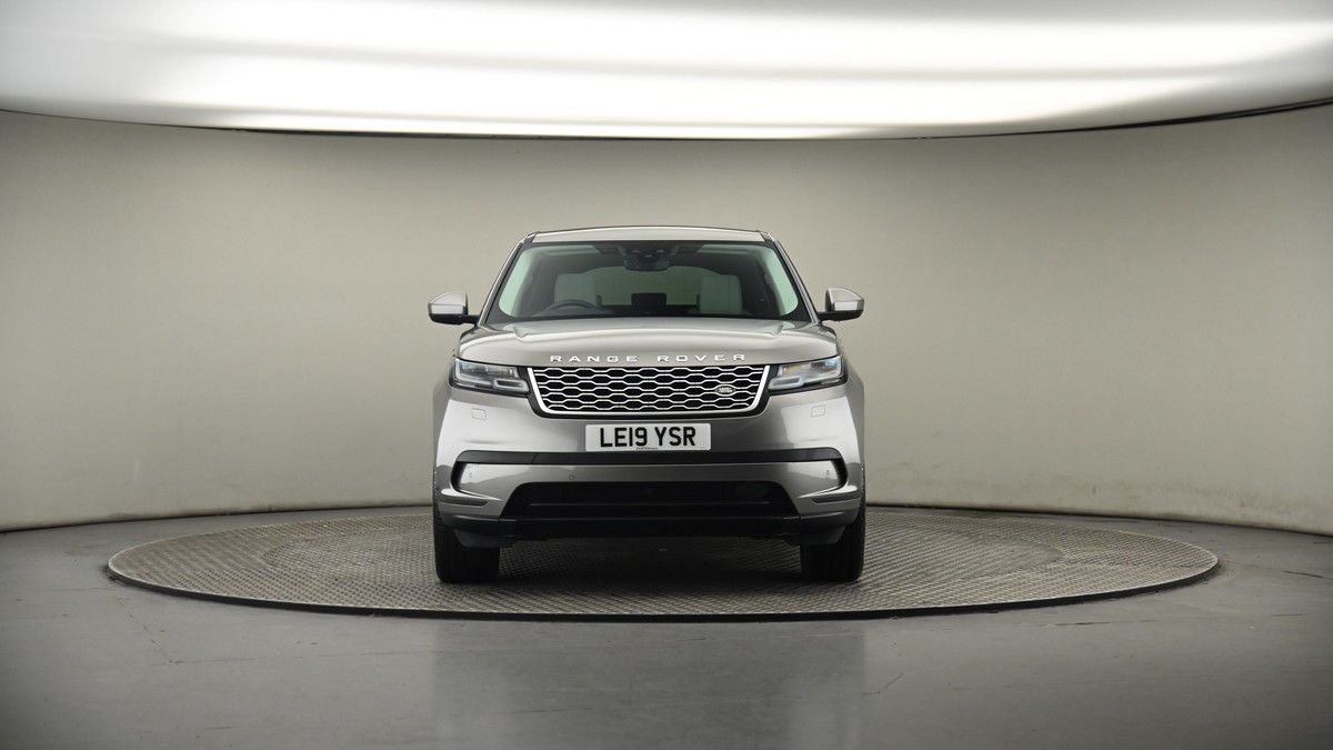 Land Rover Range Rover Velar Image 18