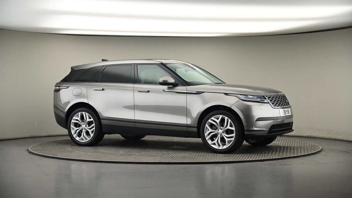 Land Rover Range Rover Velar Image 6