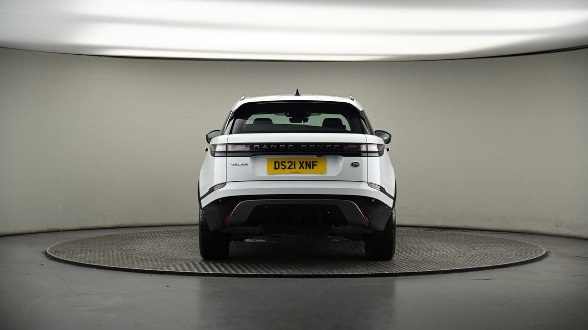 Land Rover Range Rover Velar Image 16