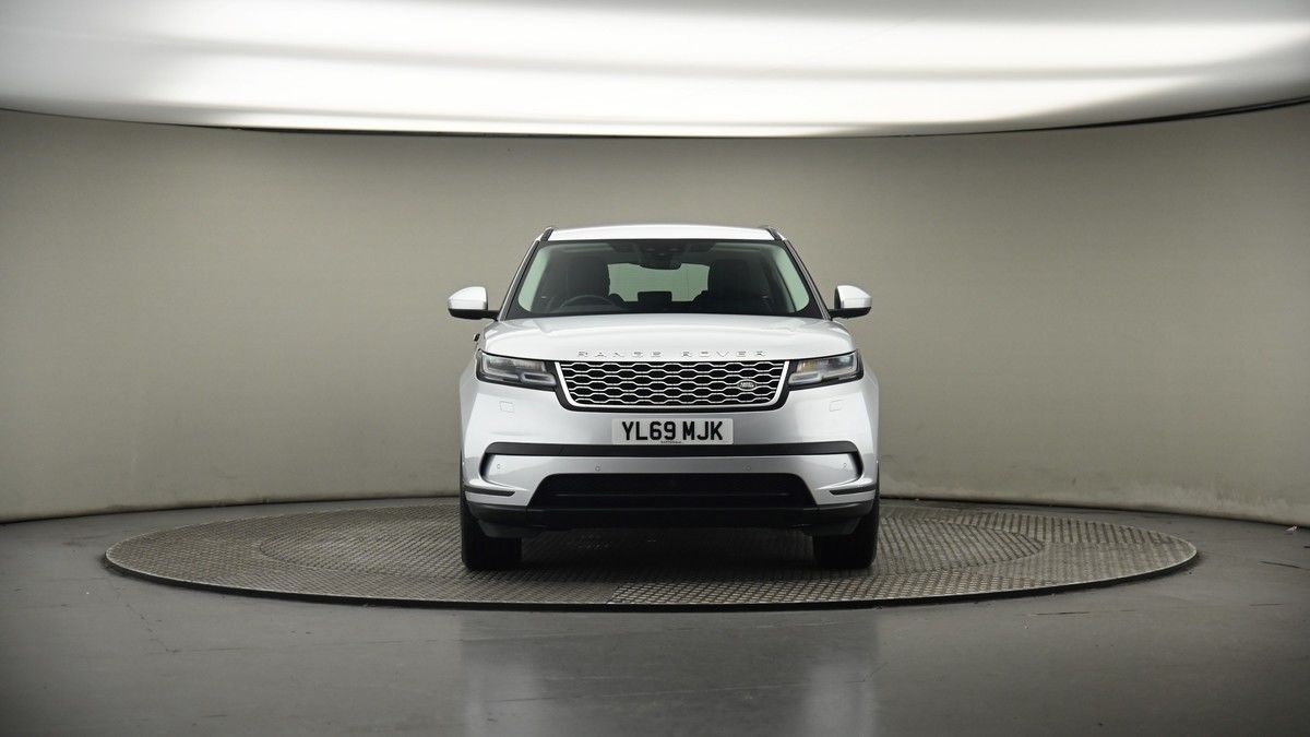 Land Rover Range Rover Velar Image 18