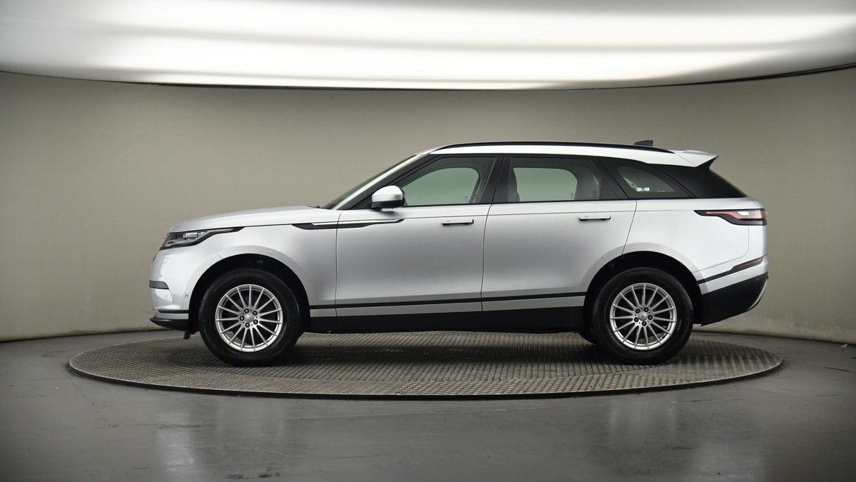 Land Rover Range Rover Velar Image 19