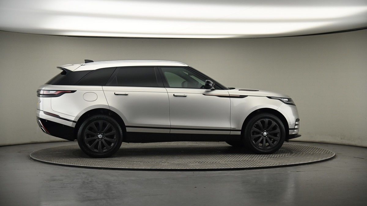 More views of Land Rover Range Rover Velar