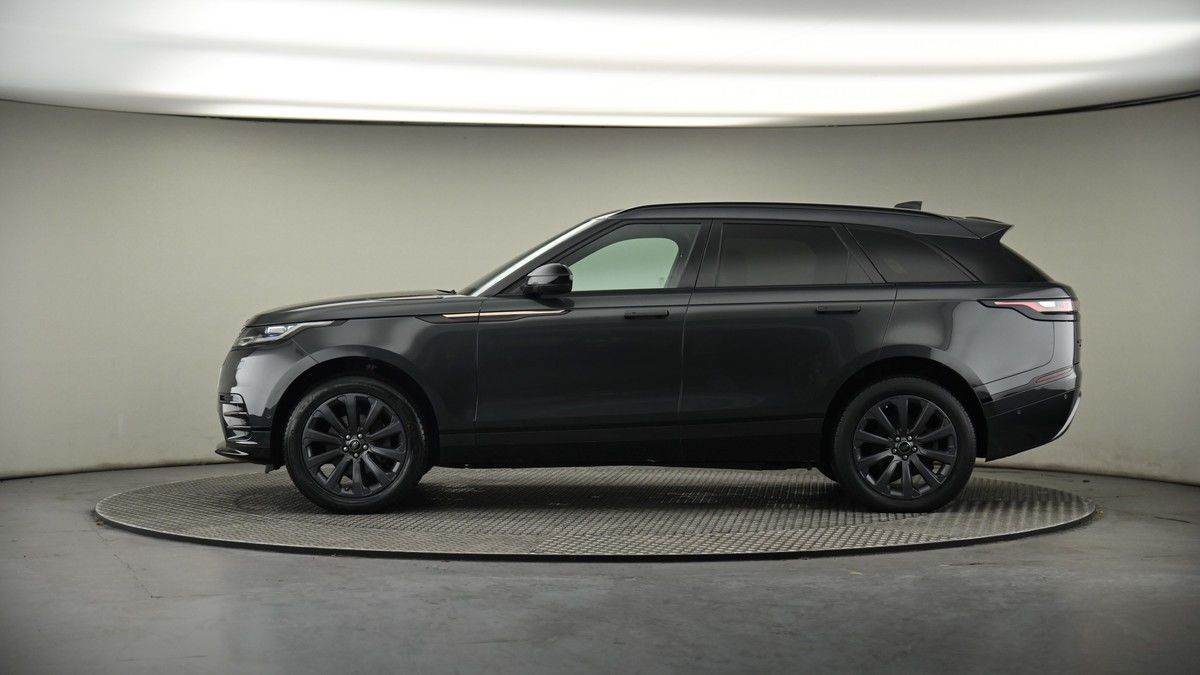 Land Rover Range Rover Velar Image 19