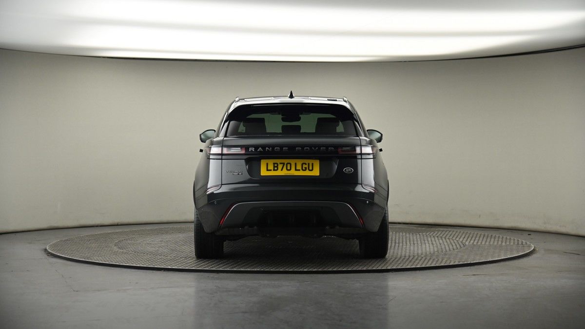 Land Rover Range Rover Velar Image 17