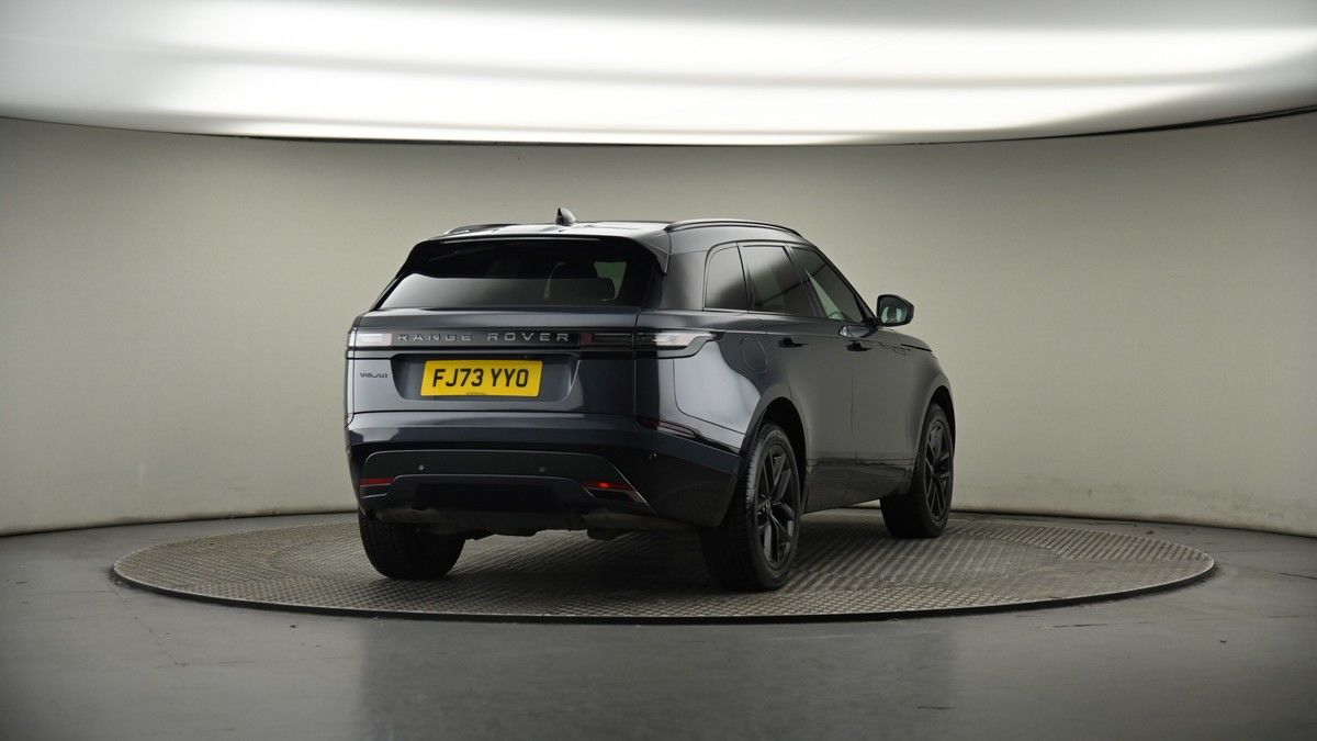 More views of Land Rover Range Rover Velar