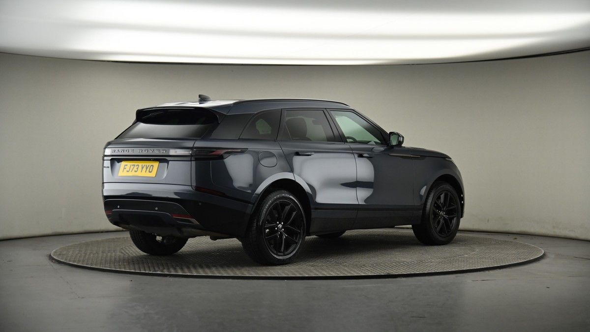 Land Rover Range Rover Velar Image 7