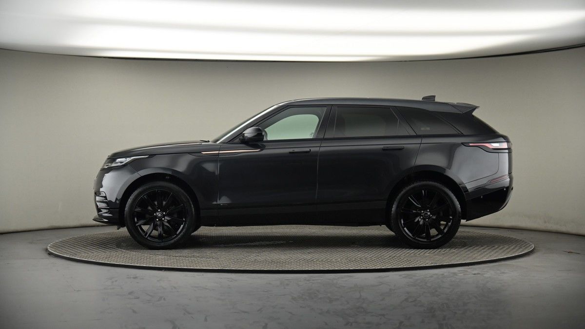 Land Rover Range Rover Velar Image 19